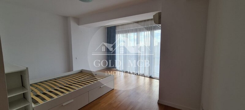 Stefan cel Mare 4 camere central park-metrou Stefan cel Mare